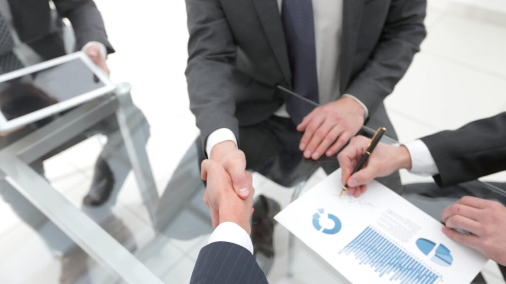 Kiedy wspólnik spółki z o.o. płaci ZUS?