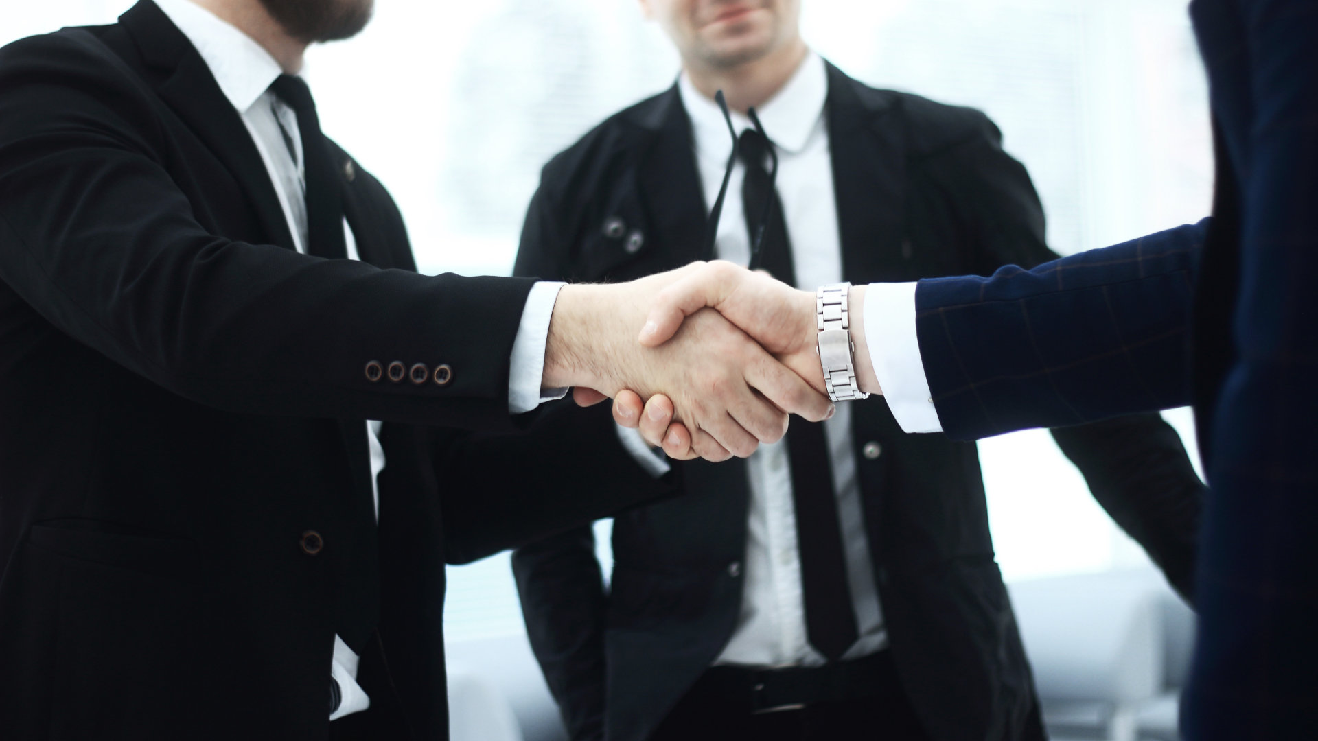 Wynagrodzenie na podstawie uchwały - czy trzeba zawrzeć umowę